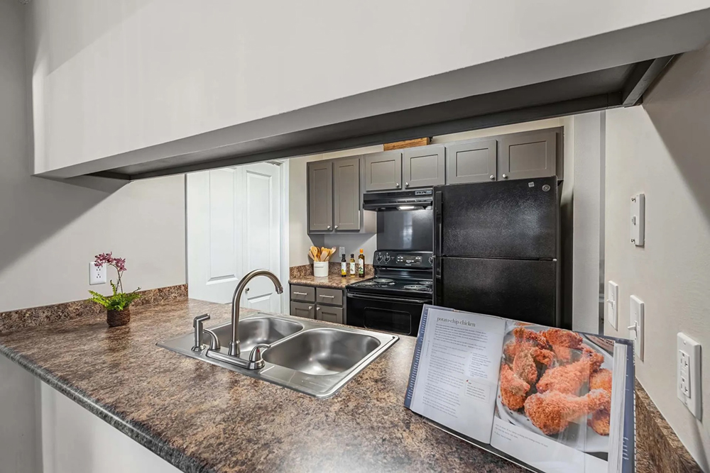 DSC02033-HDR-2-1920w copy